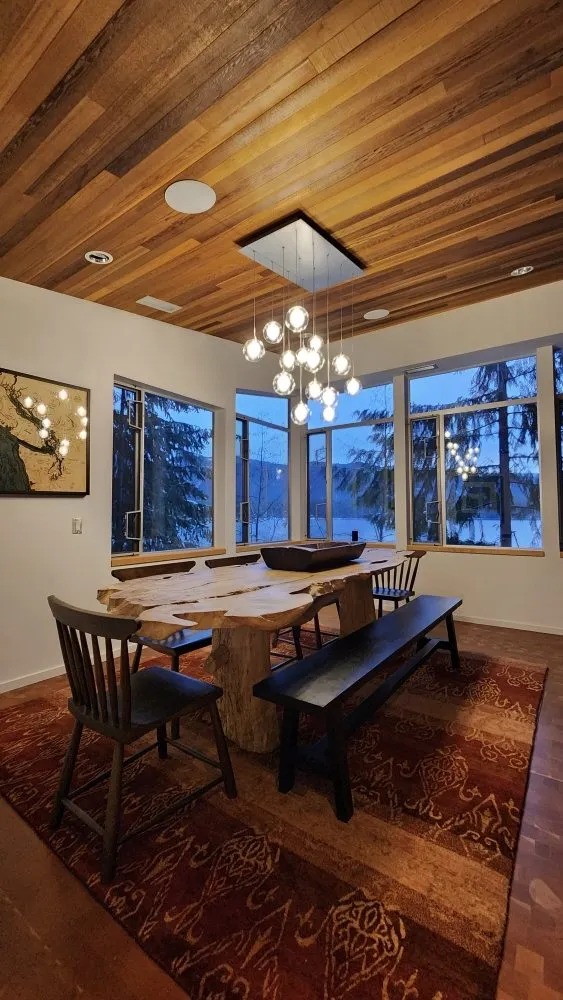 Slide of Syndicate Electric