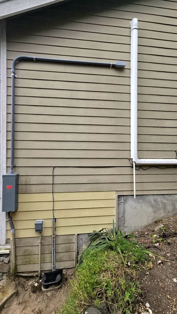 Slide of Syndicate Electric