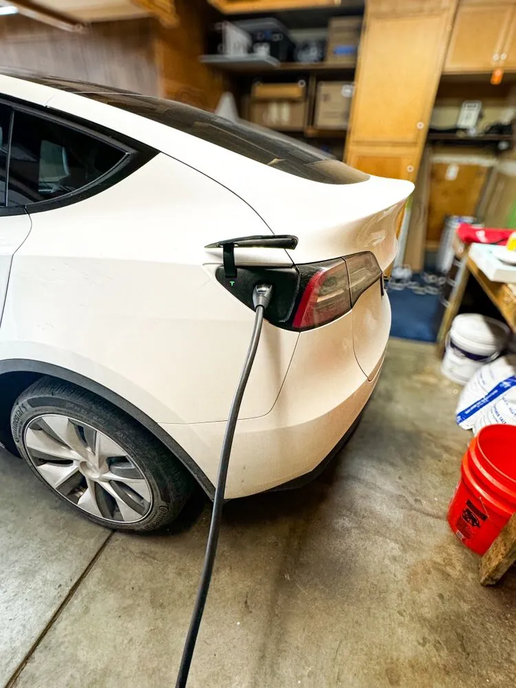 Slide of Synergy Electric Group