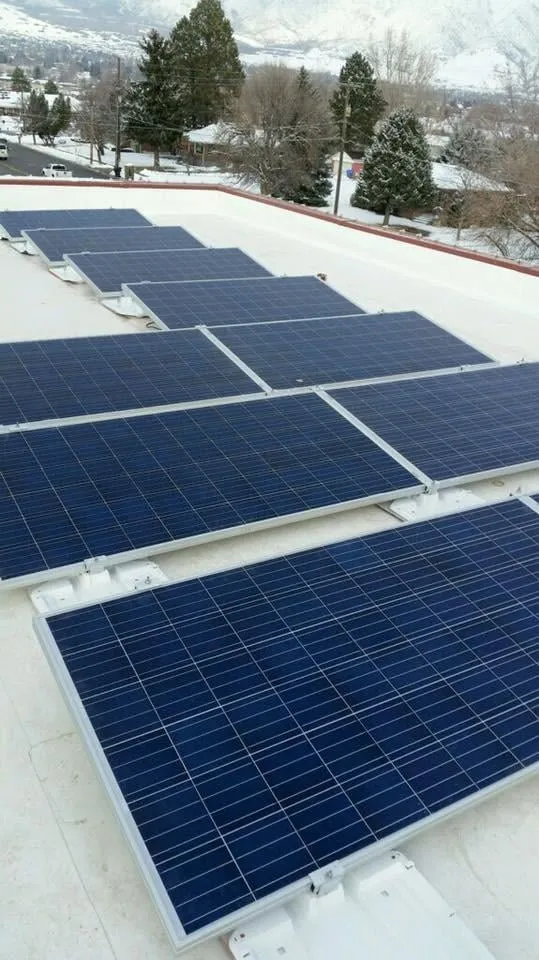 Expert electrician providing lighting installation in , 