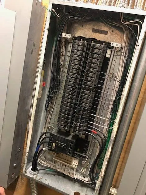 Slide of Syrylo Services