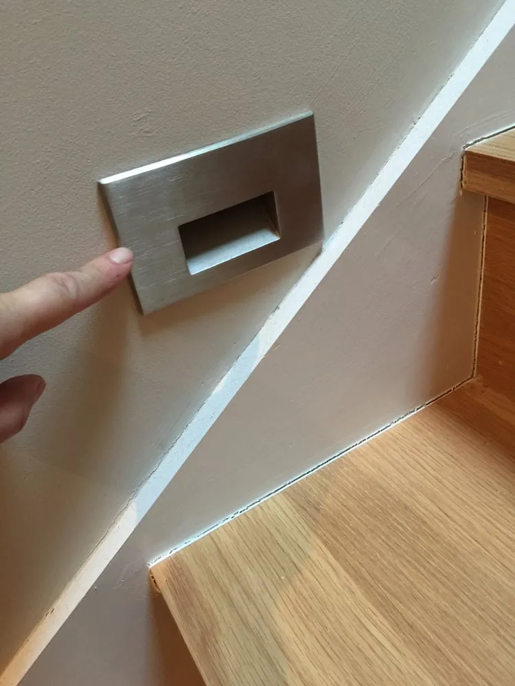 Slide of T & C Electrical