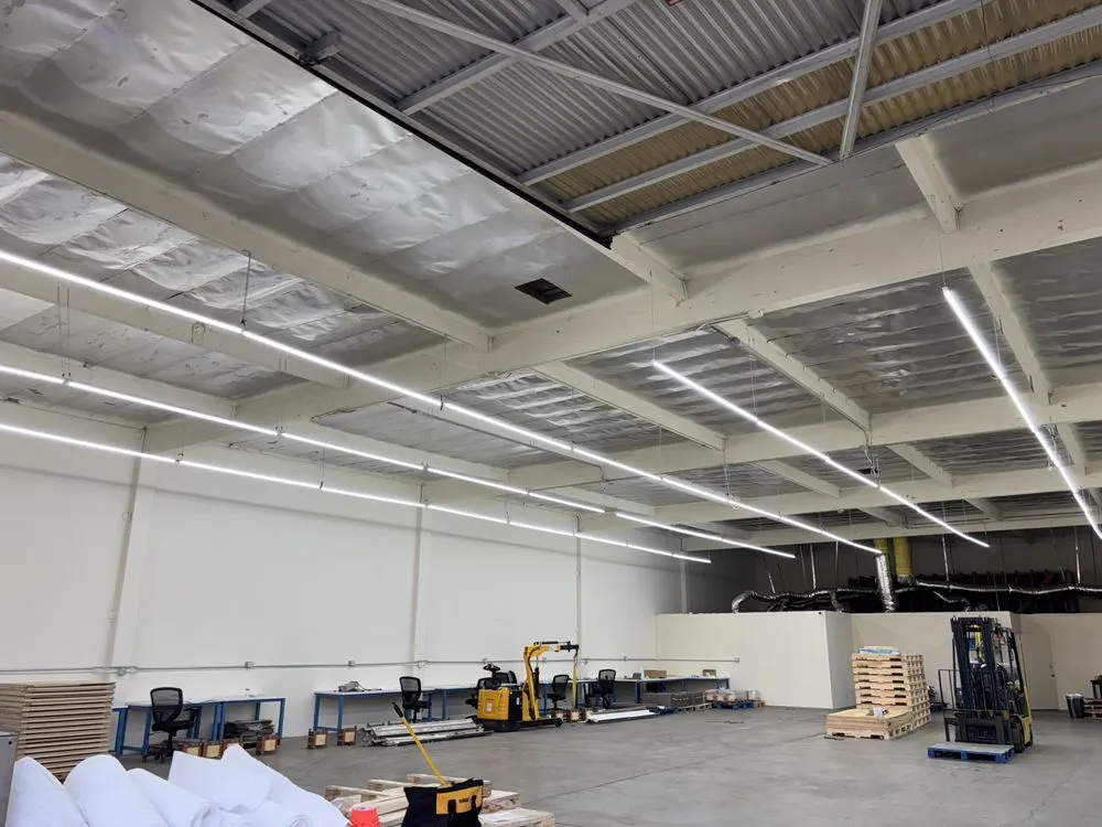 Slide of T & J Electric Services