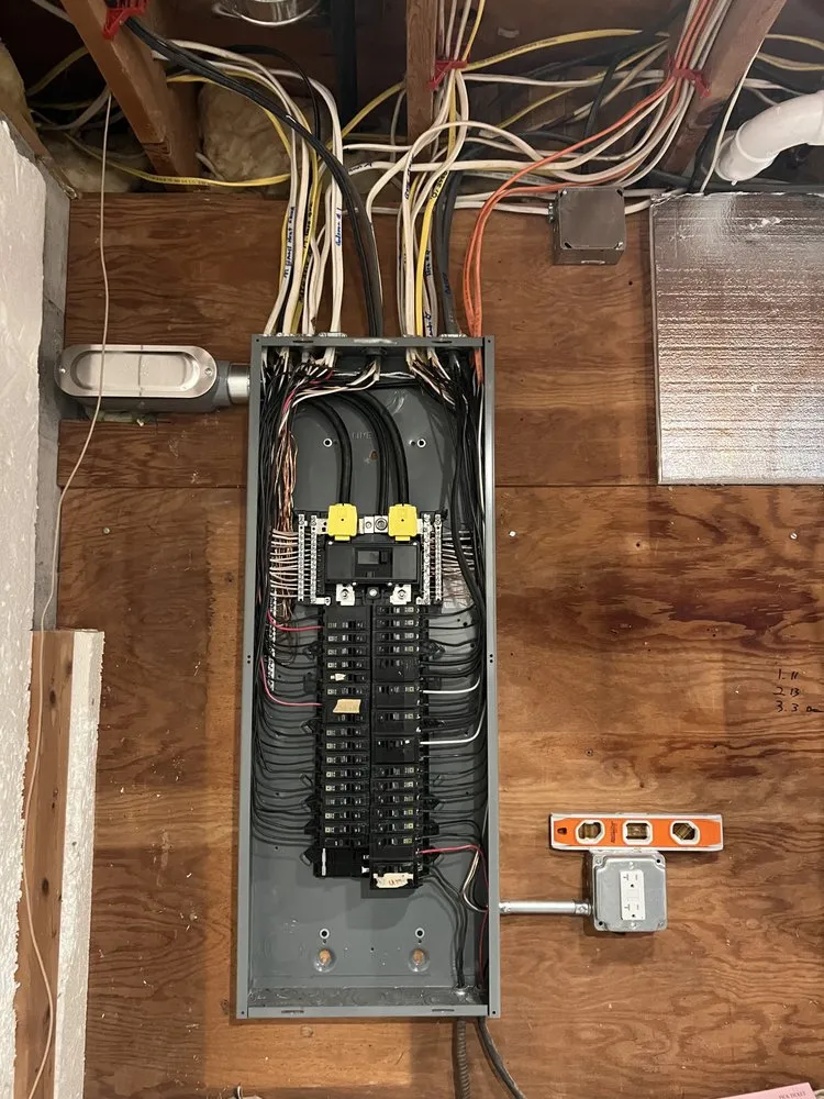 Slide of T & M Electrical Service