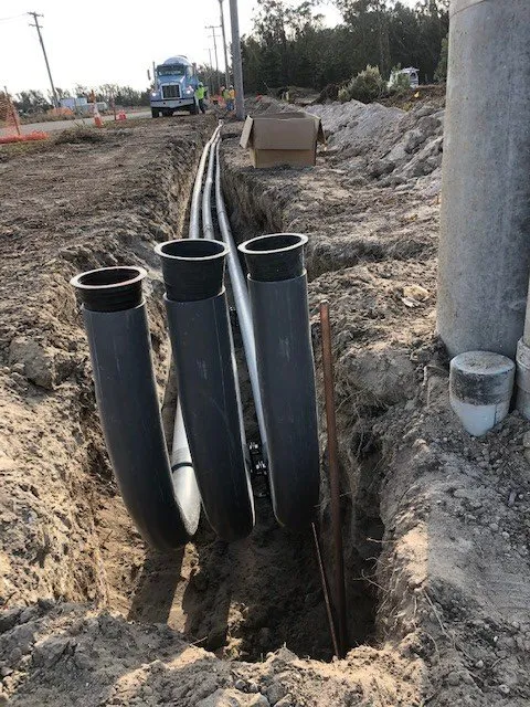 Slide of T & T Electric and Construction