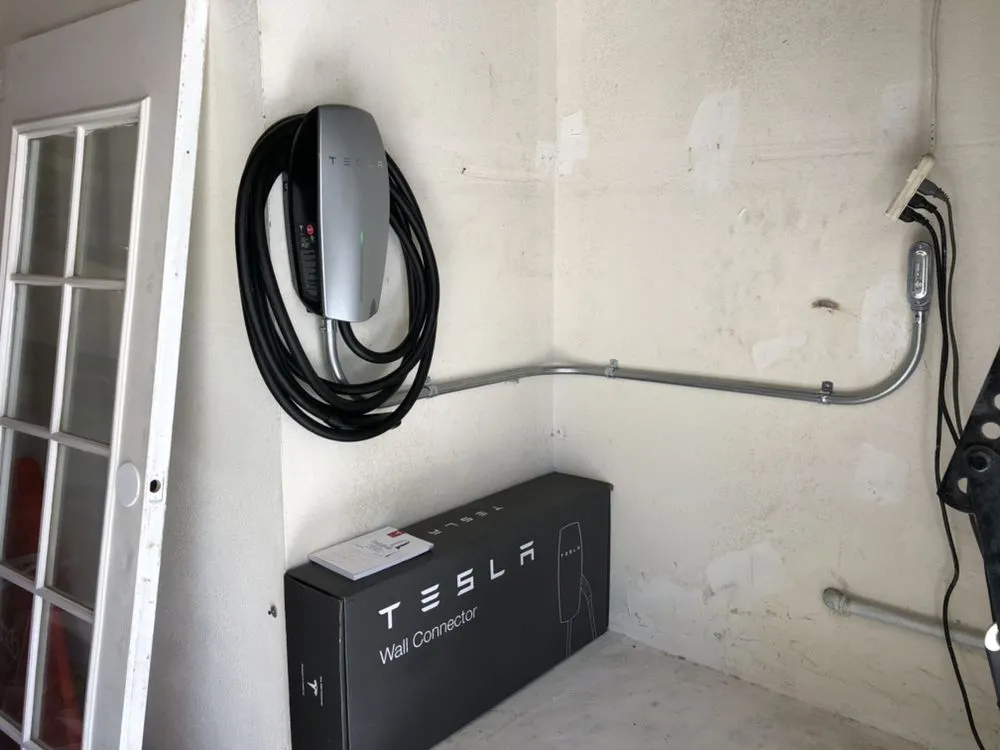 Slide of T Bow Electric