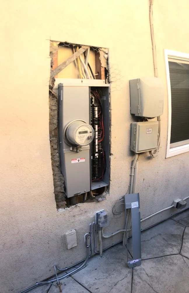 Slide of T Bow Electric