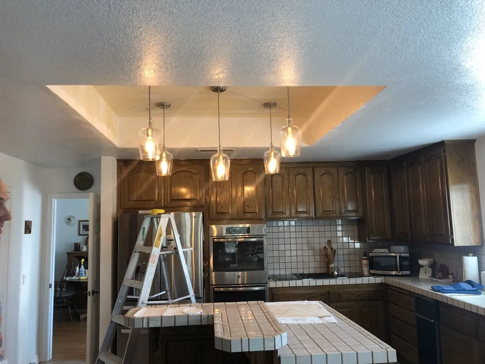 Slide of T Bow Electric