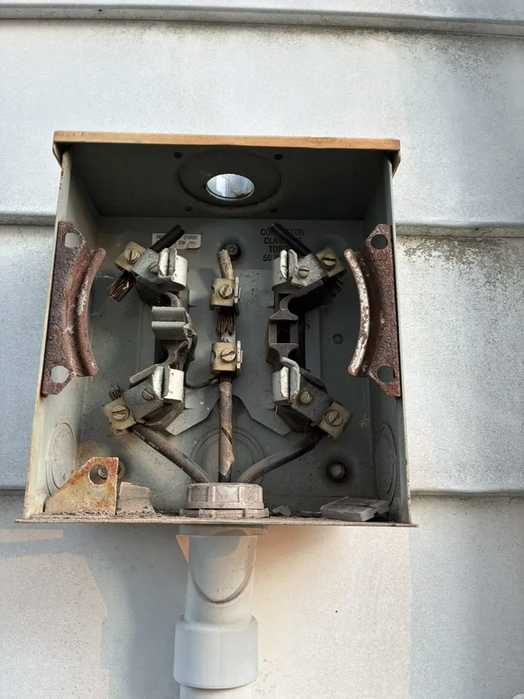 Slide of T Daughters Electric