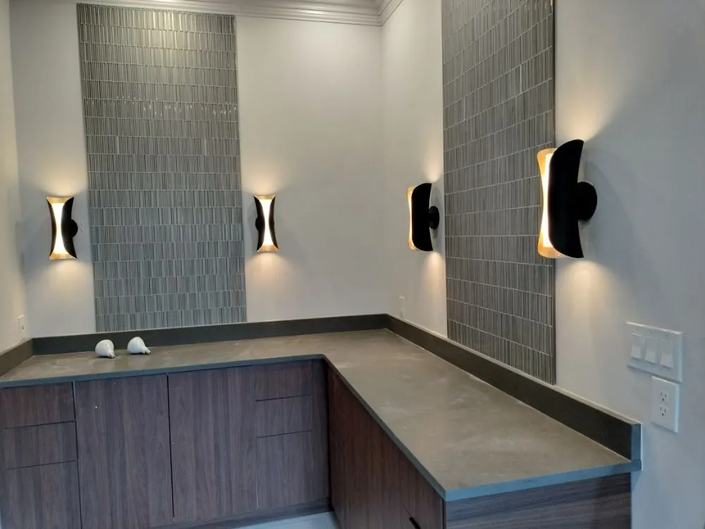 Slide of T G & T Electric