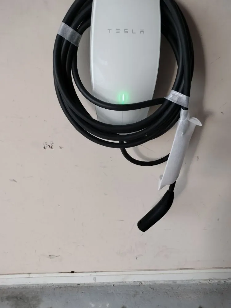 Slide of T G & T Electric