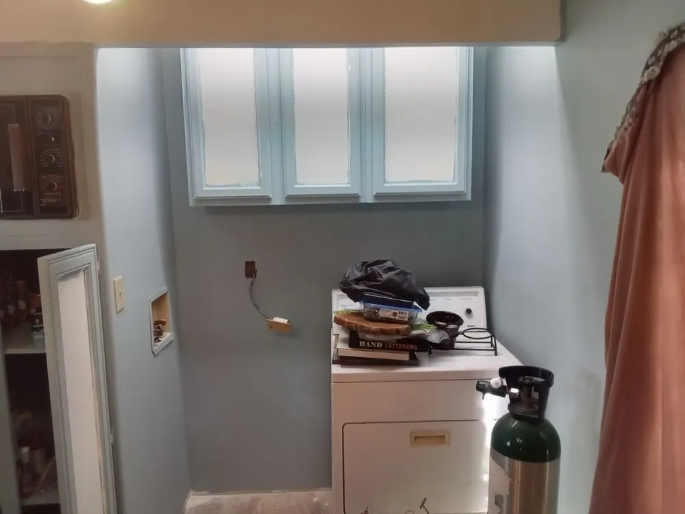 Licensed emergency electrical service experts serving ,  - T N J Electrical & Handyman Services