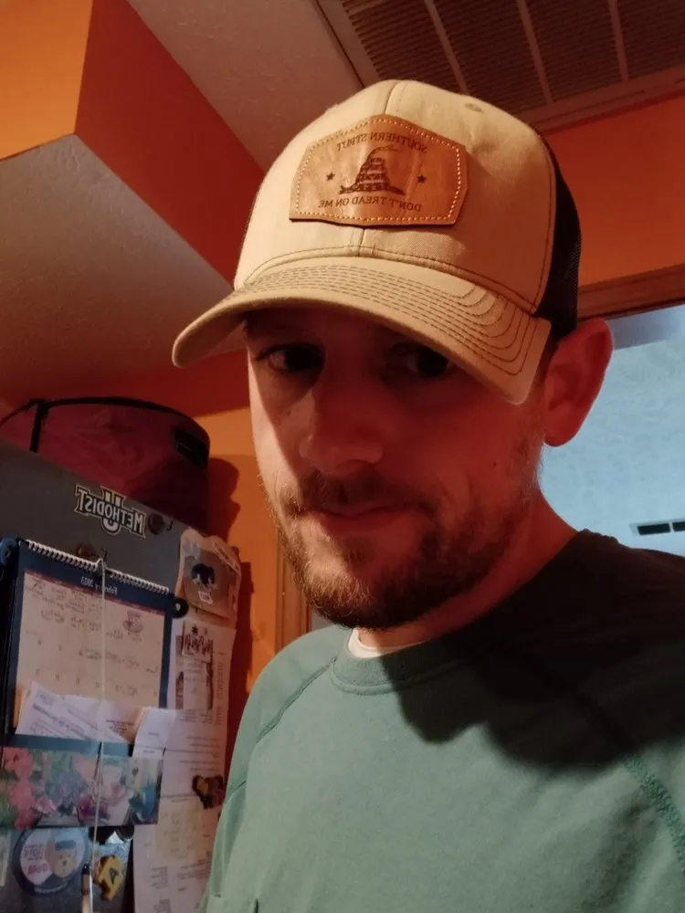 Slide of T-N-T Electrical Services