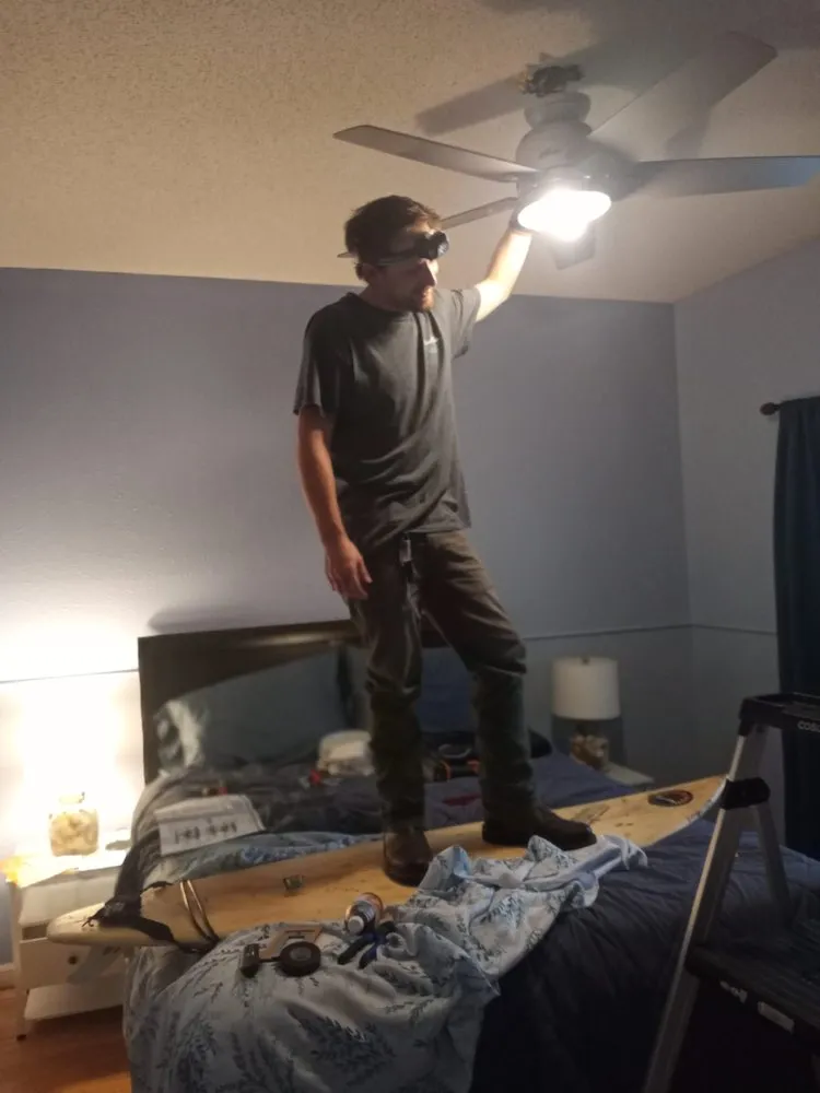 Slide of T-N-T Electrical Services