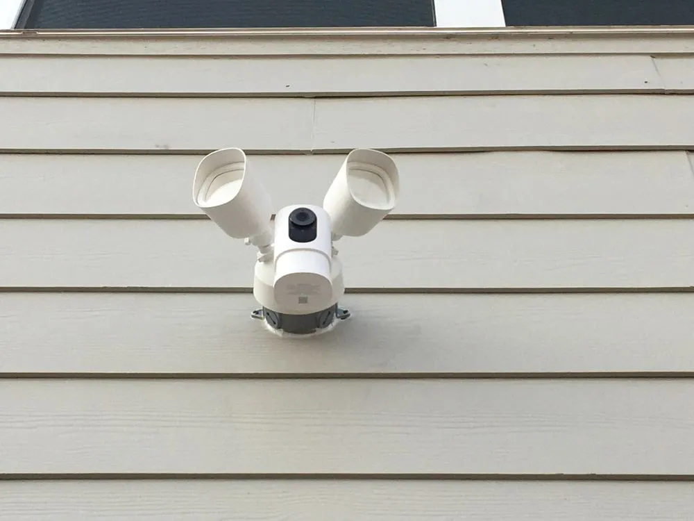 Slide of Tae The Electrician