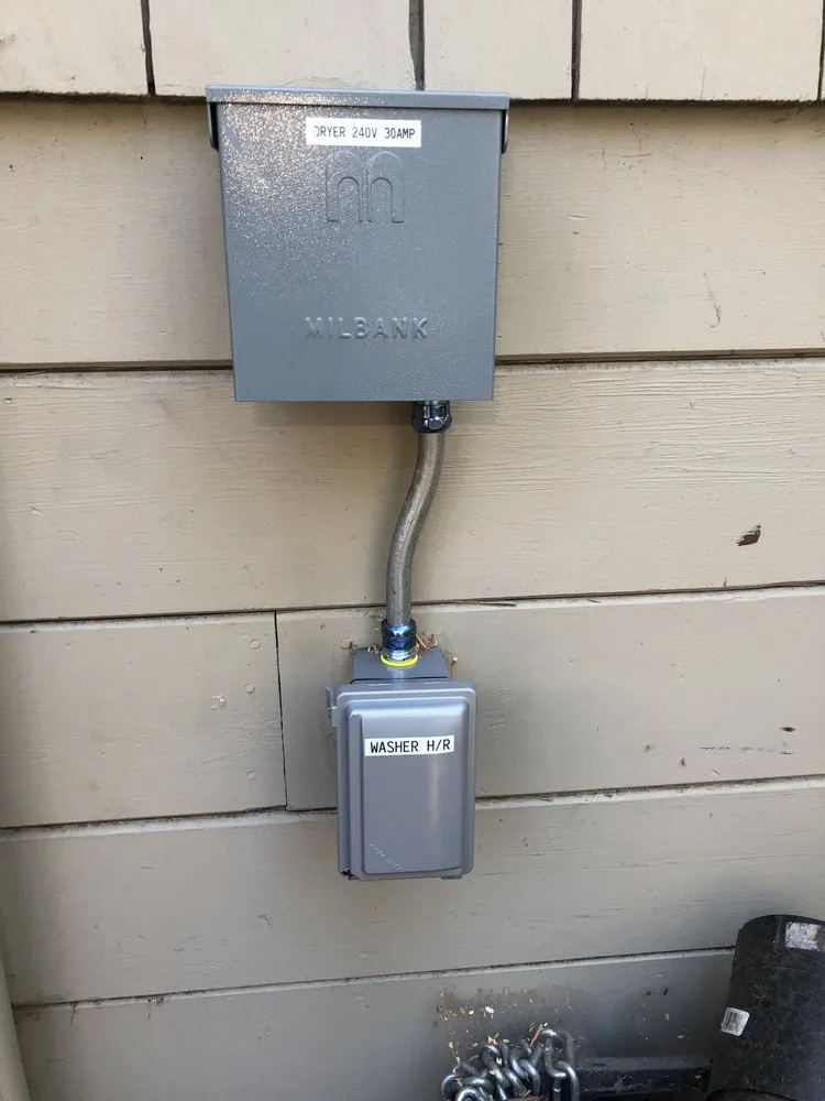 Professional electrical repair in Truckee, NV by Tahoe Ridge Electric