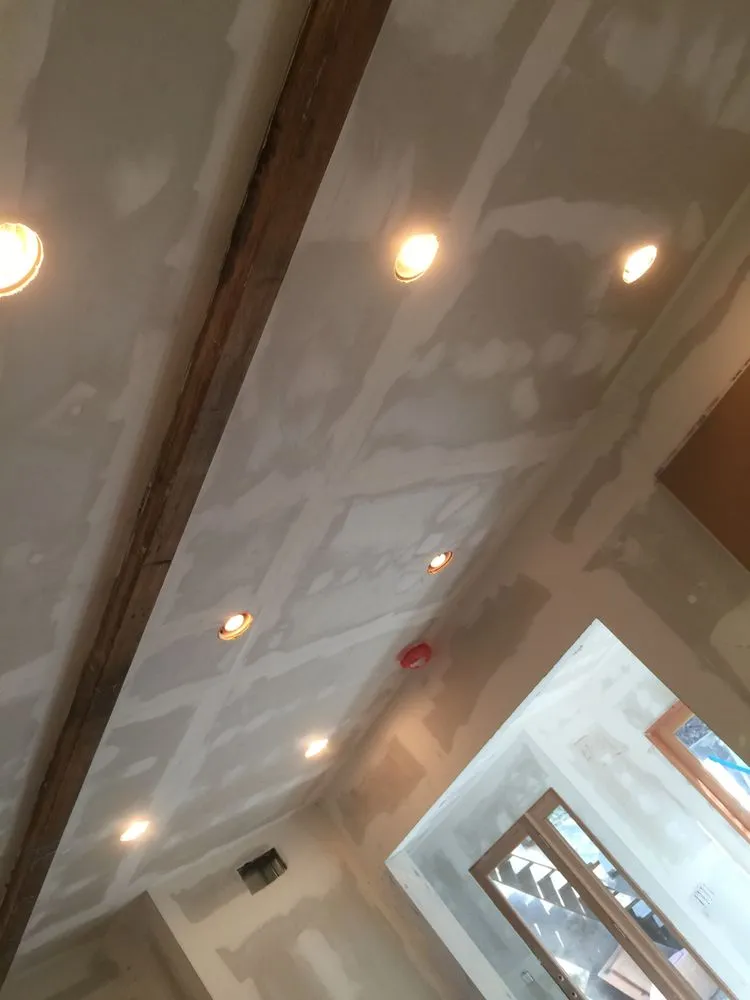 Slide of Tamar Electric