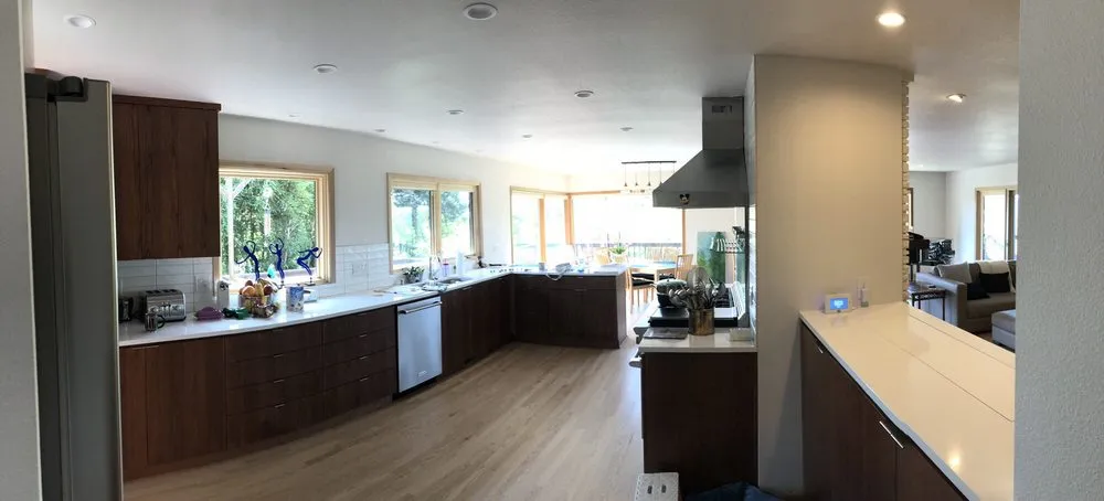 Slide of Tane Electric LLC