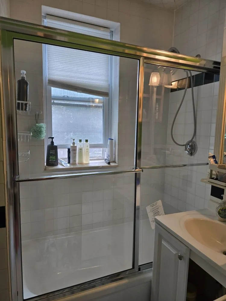 Slide of Tang Handyman