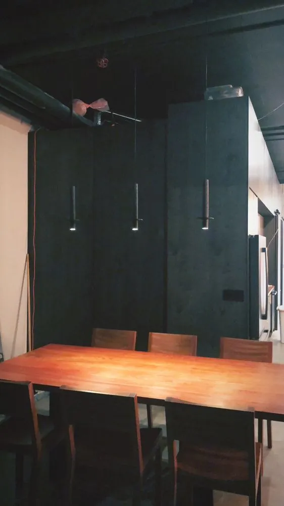 Slide of Tan’s Electric