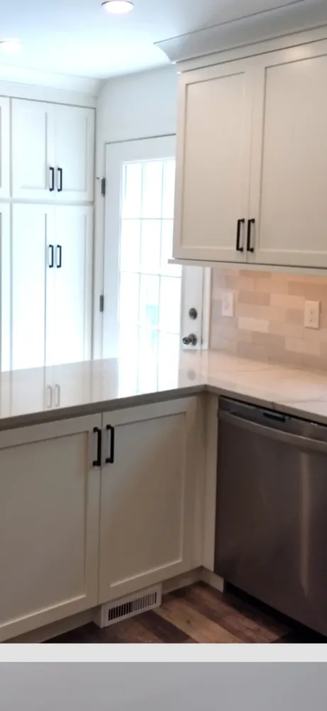 Affordable outlet and switch repair service in Upper Darby Township, PA - Tapia Construction and Restoration