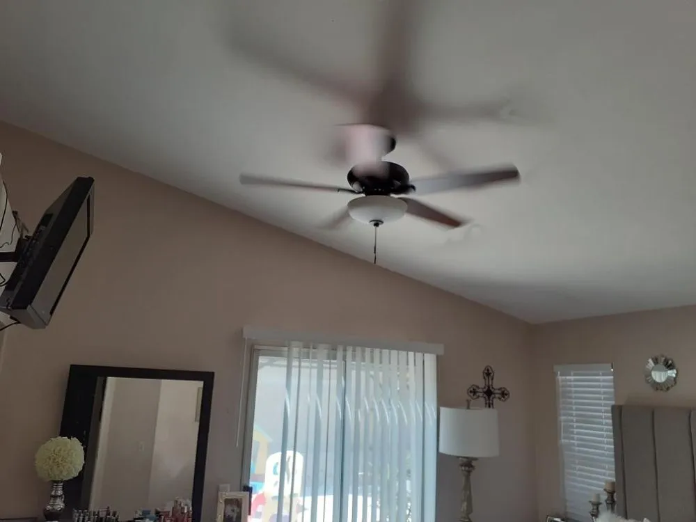 Slide of Tapia Electric