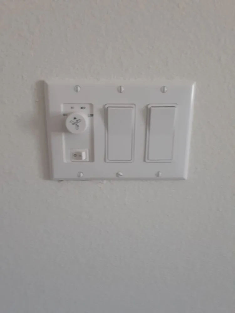 Slide of Tapia Electric