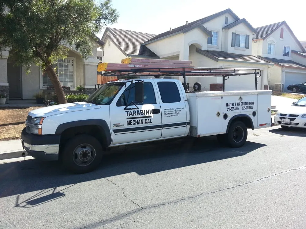 Certified electrical service for homes in lighting installation,  by 