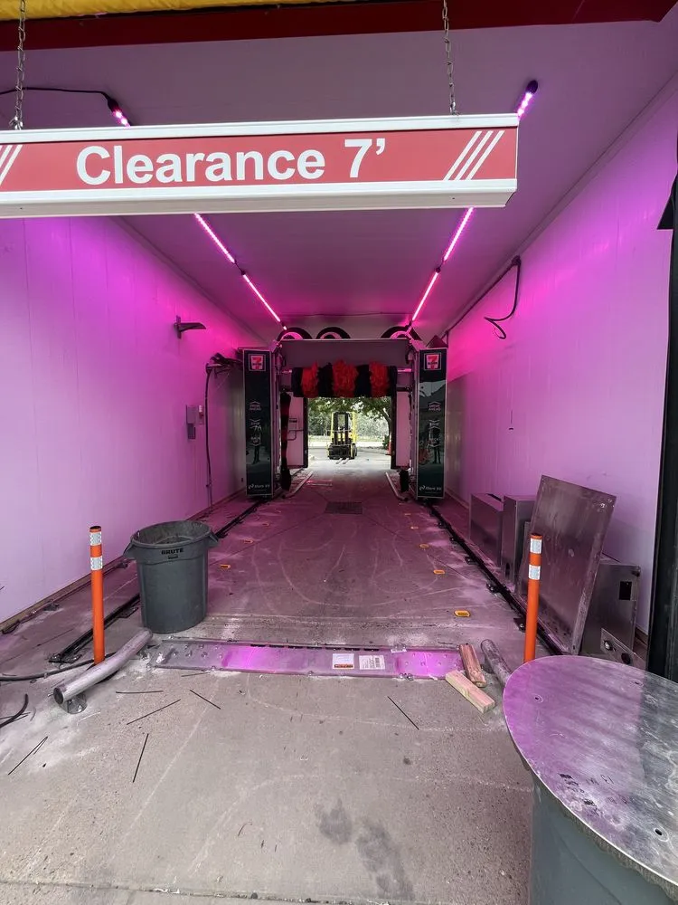 Slide of Taranis Electric