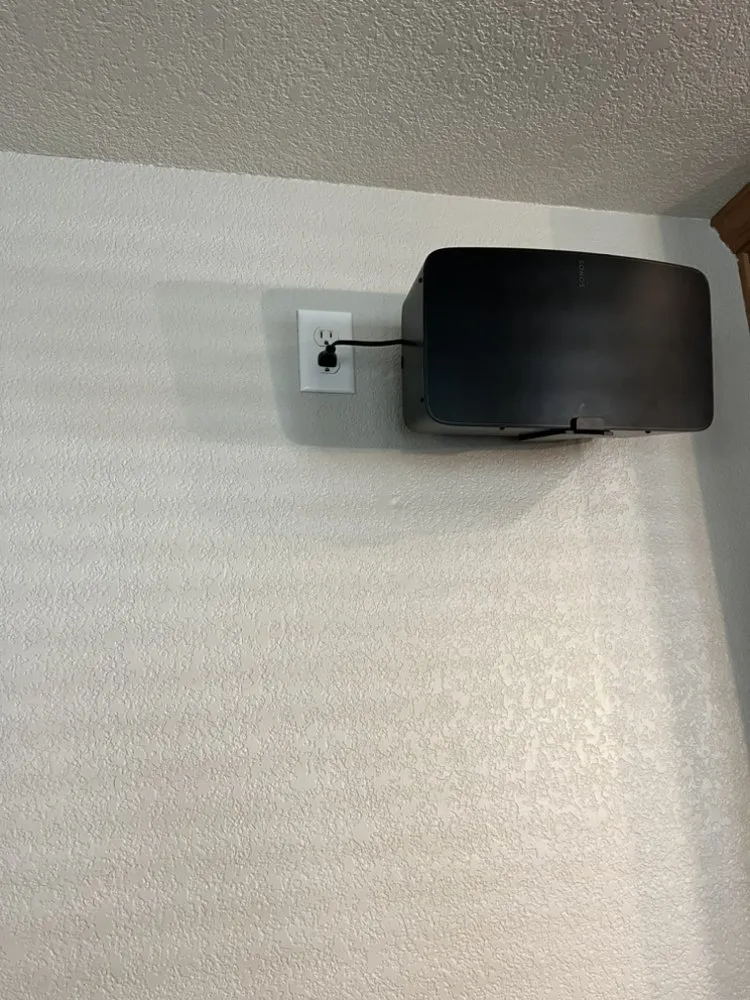 Slide of Taranis Electric