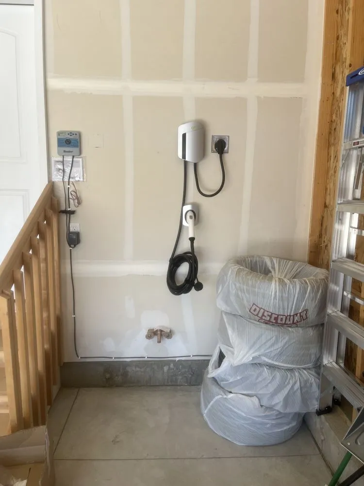 Slide of Taranis Electric