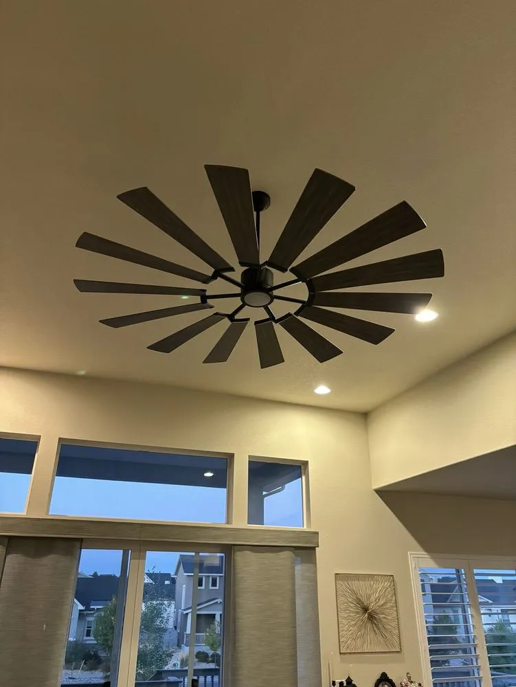 Slide of Taranis Electric