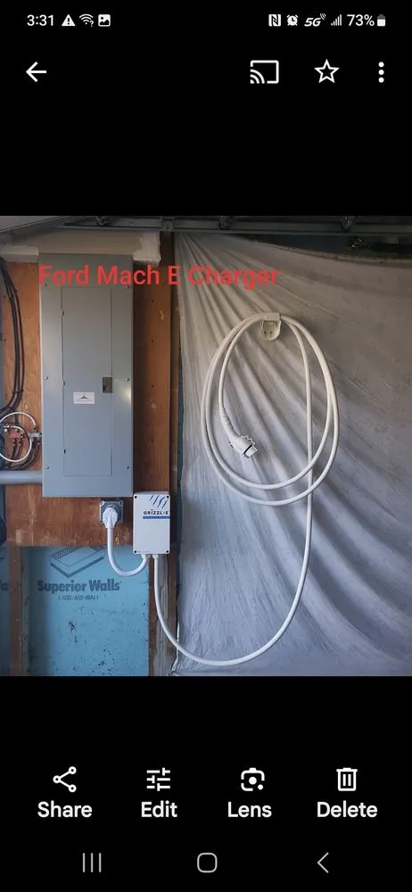 Reliable electrician providing circuit breaker repair in Poughquag, NY - Tarantino Electric