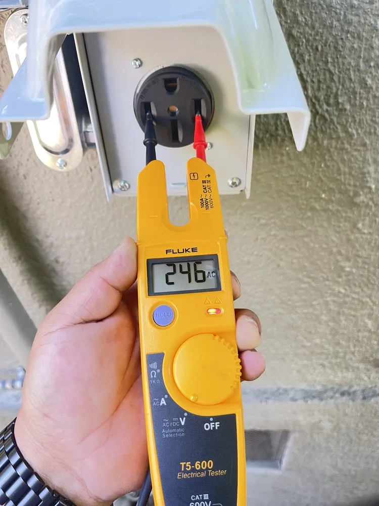 Slide of Tari Electric Inc