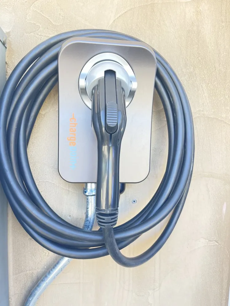 Slide of Tari Electric Inc