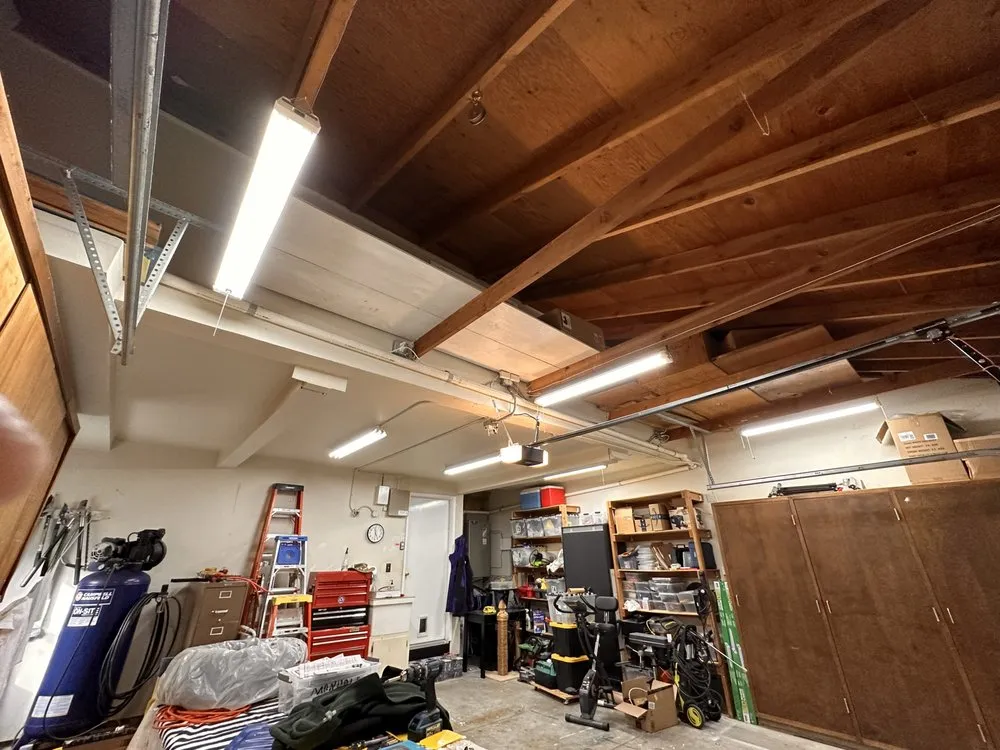 Slide of Tari Electric Inc