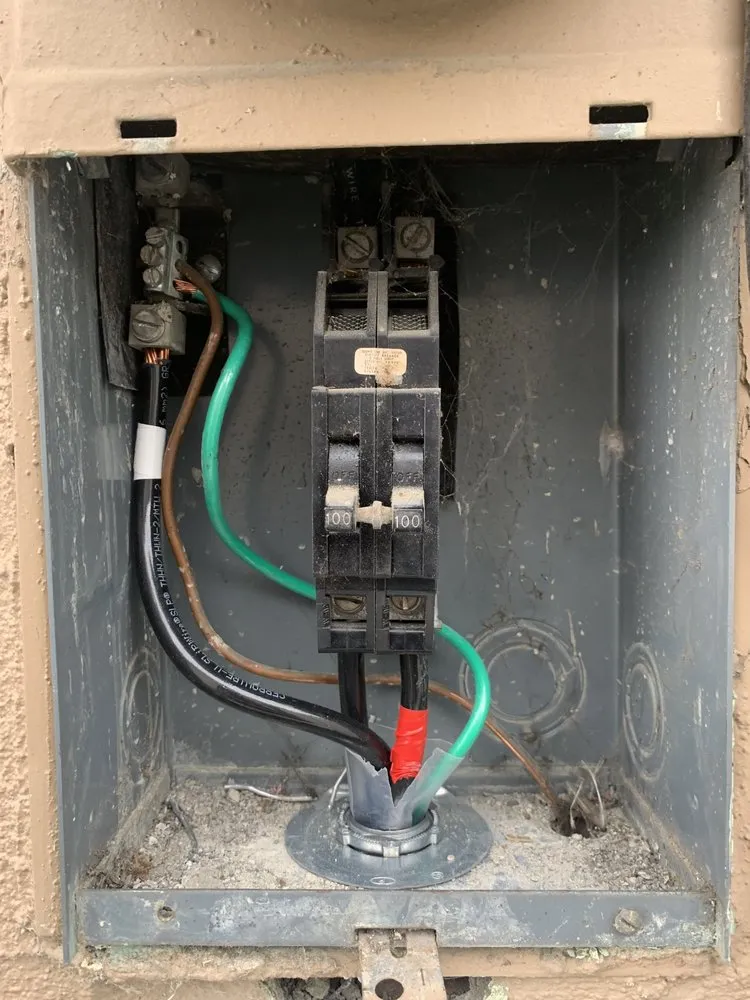 Slide of Tarik Terki