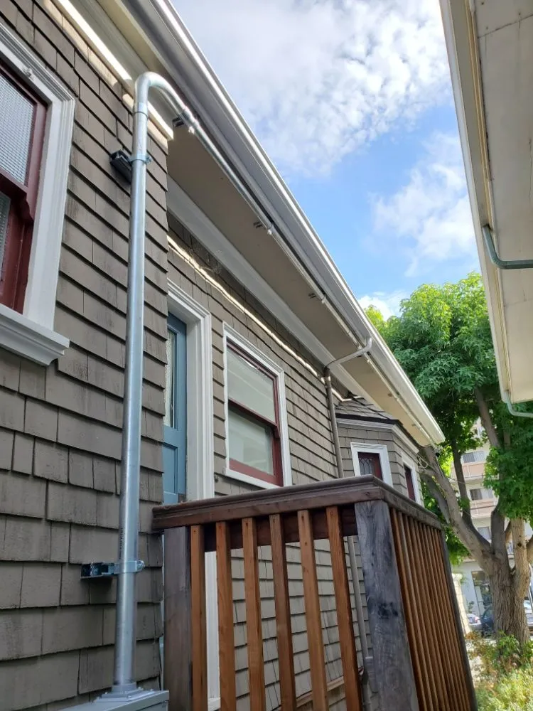 Slide of Tarin Electric