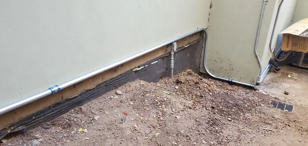 Slide of Tarin Electric