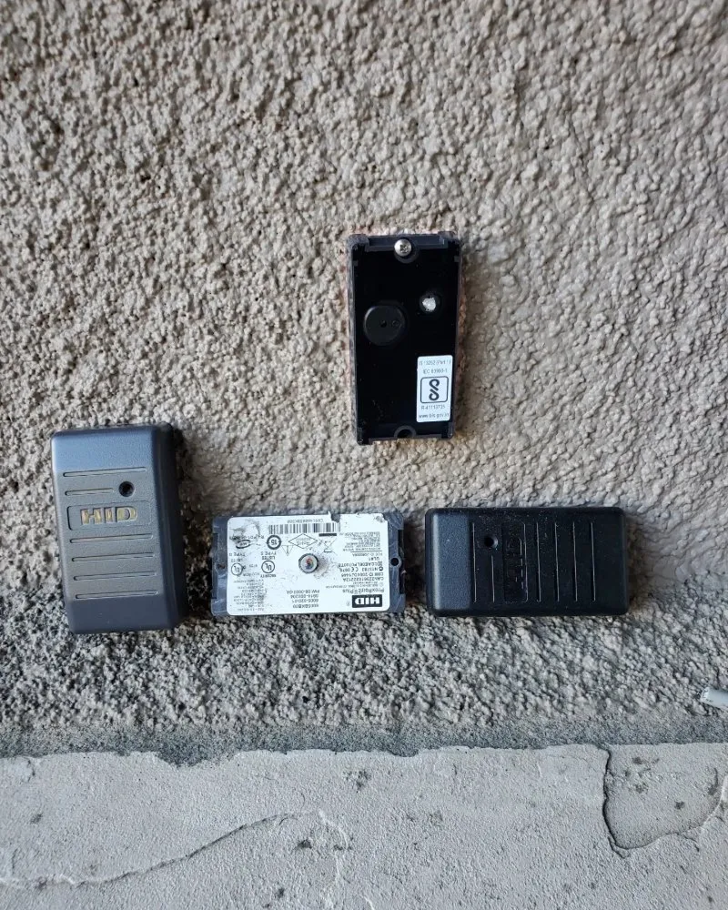 Slide of Tarin Electric