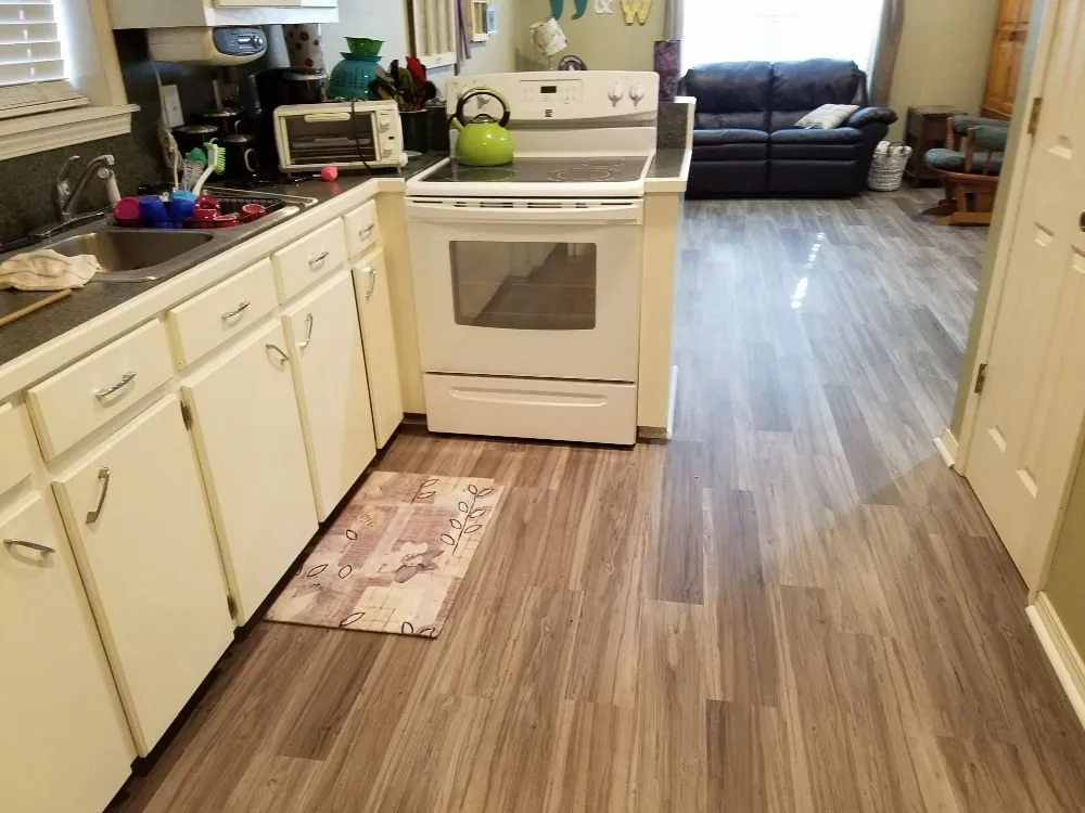 Slide of Tarver's Floors & More