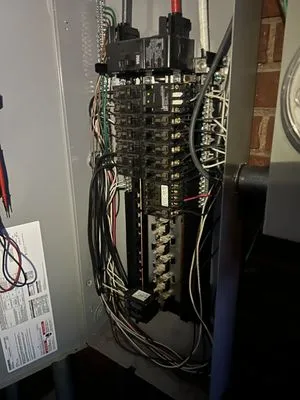 Tate’s Heating And Air Logo