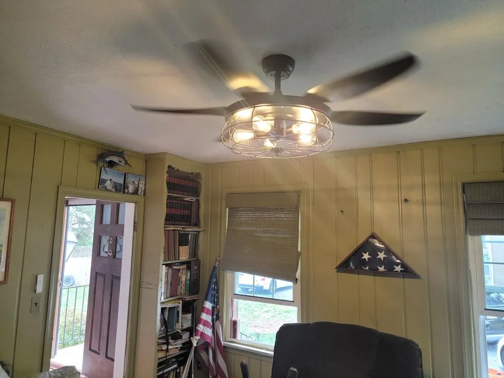 Affordable electrician providing panel upgrade in ,