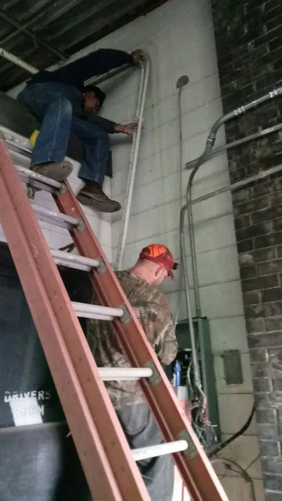 Trusted circuit breaker repair in ,  by Taylor's Electric and Plumbing