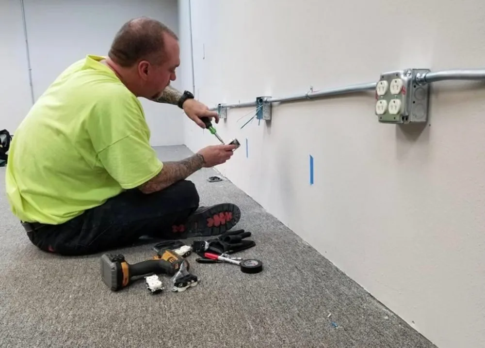 Slide of TC Electrical Services