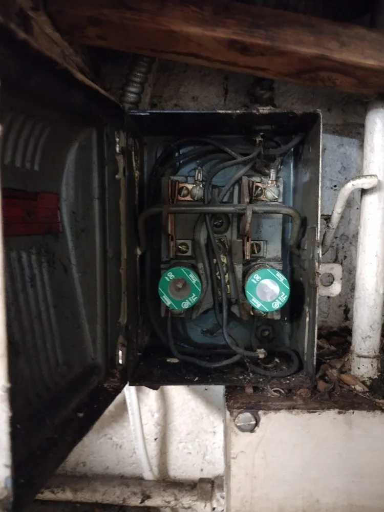 Slide of TC Electrical Services