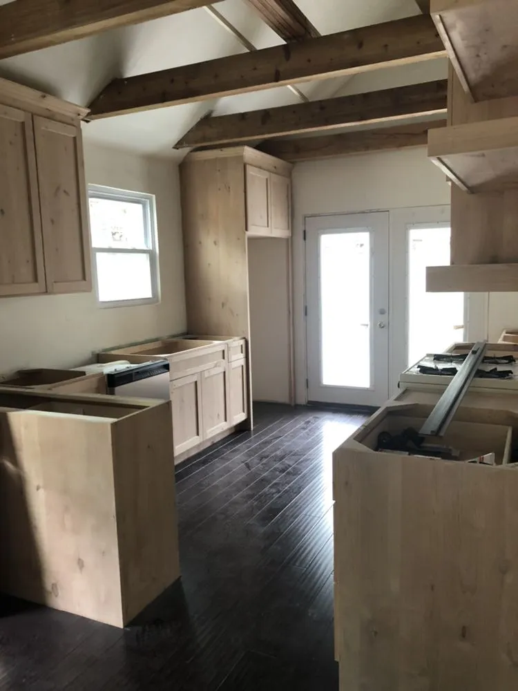 Slide of TcB New & Used Construction