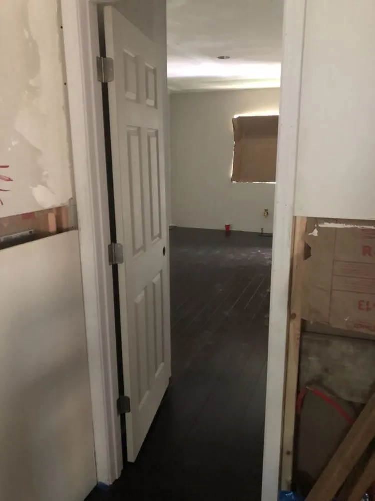 Slide of TcB New & Used Construction