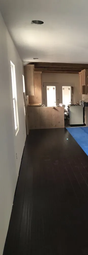 Expert outlet and switch repair in ,  by TcB New & Used Construction