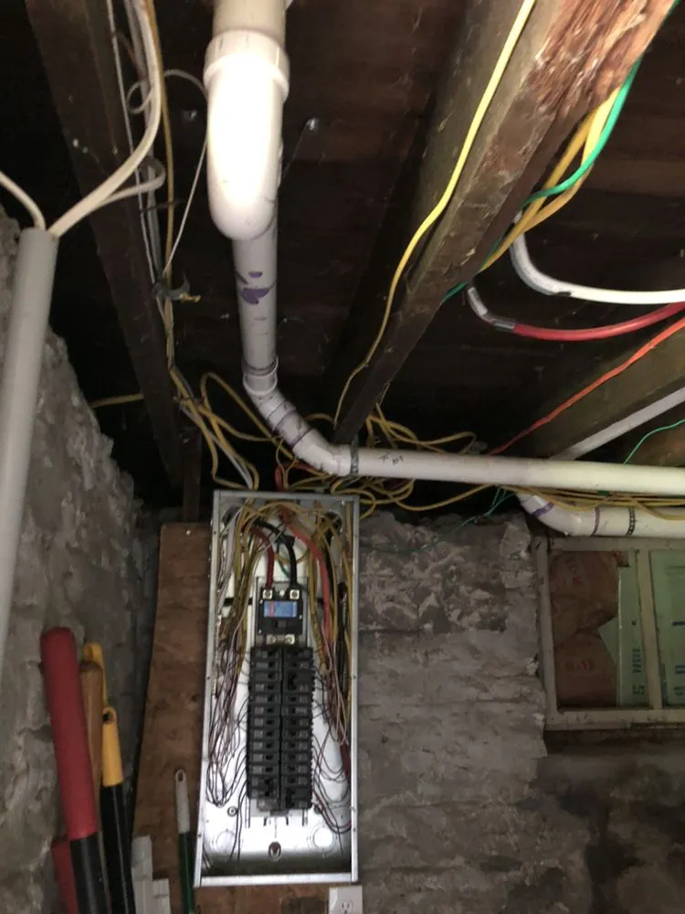 Slide of TcB New & Used Construction